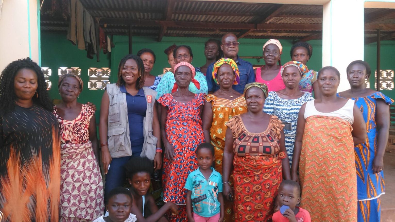 ONG humanitaire aide femmes Afrique