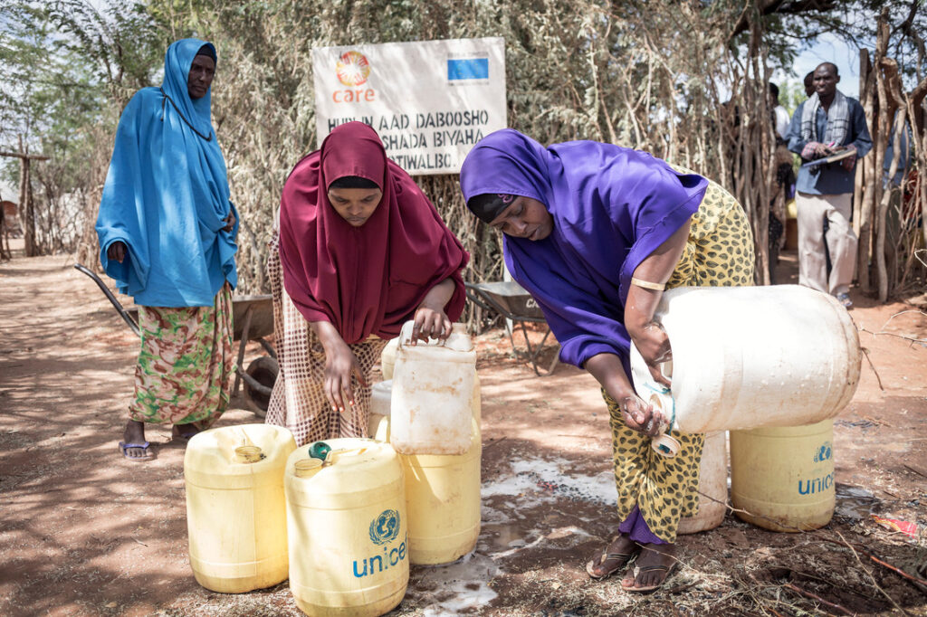 L’ONG humanitaire CARE aide les populations les plus pauvres et vulnérables dans le monde