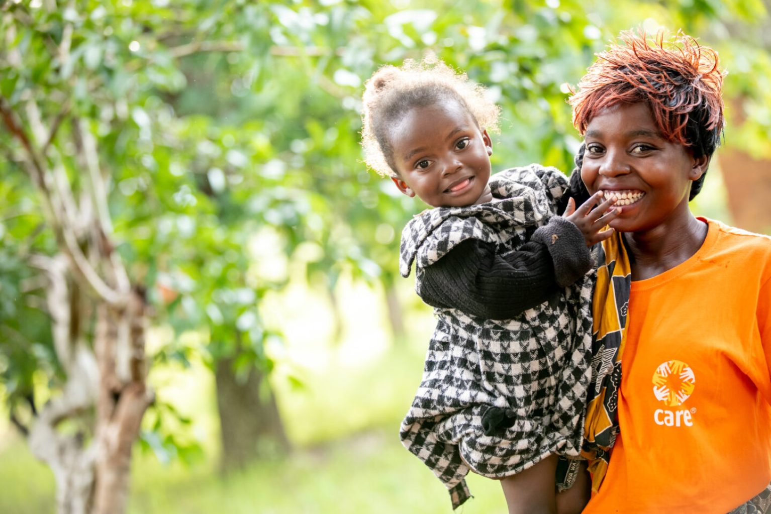 L'association CARE aide les filles dans le monde, comme ici au Zimbabwe