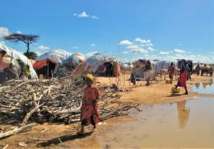 L'ONG CARE se mobilise lors du sommet de juin et lutte contre les conséquences du changement climatique.