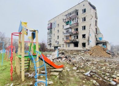Des immeubles détruits par les bombardements en Ukraine