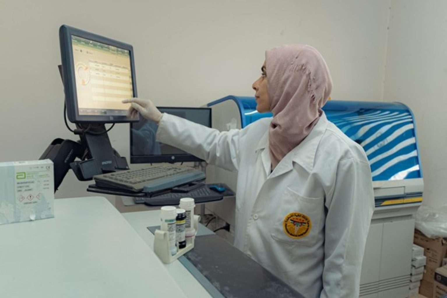 L'ONG CARE apporte une aide humanitaire aux populations civiles à Gaza,