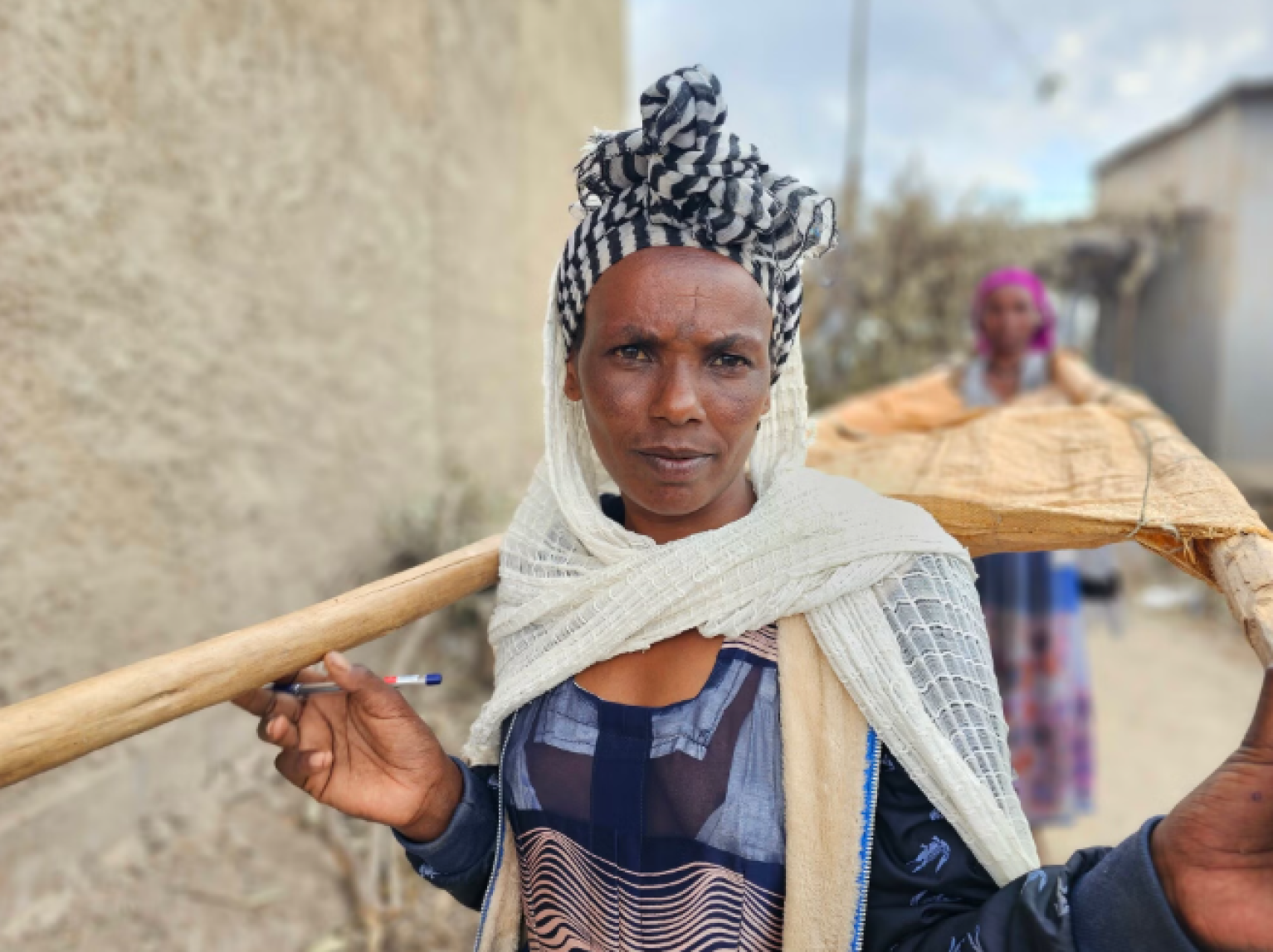 En Ethiopie, l'ONG CARE améliore la santé maternelle via la création de groupe de soutien entre mères et femmes.