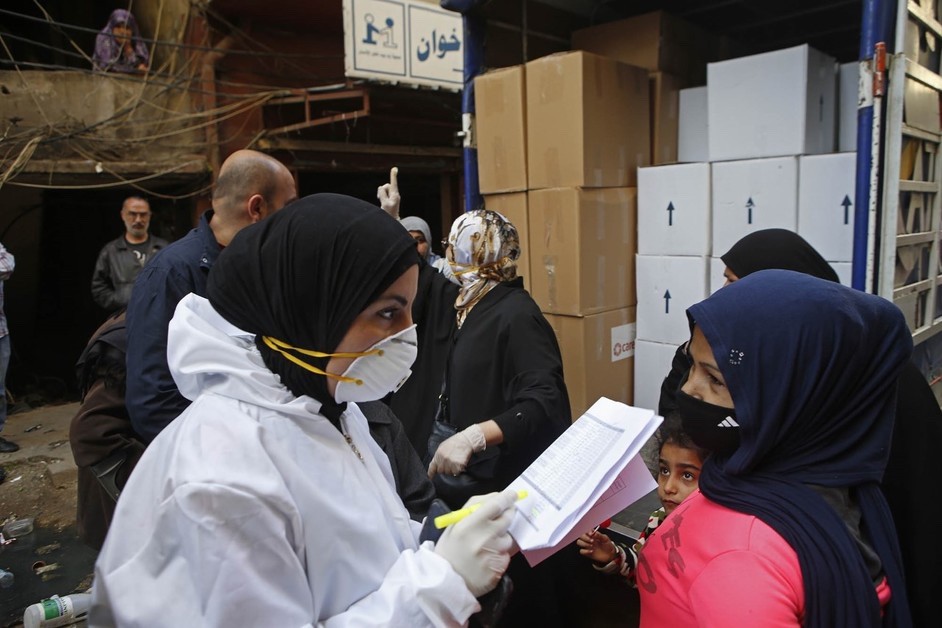 L'association CARE fait des distributions de nourriture aux populations pauvres