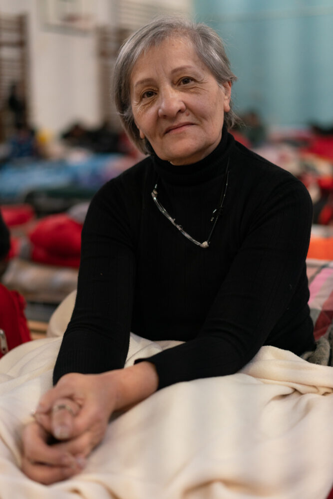 Lydia a fui l'Ukraine en laissant son fils derrière elle resté pour combattre. Elle a été soutenue par CARE en Roumanie.