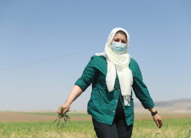 Entrepreneuse en Syrie, Amal combat les discriminations et les clichés sexistes.