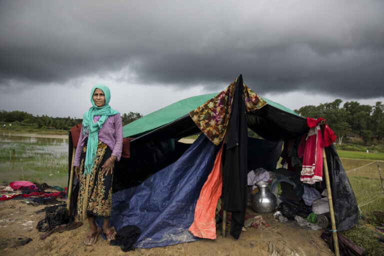 Une réfugiée rohingya dans le camps de Cox Bazar au Bangladesh