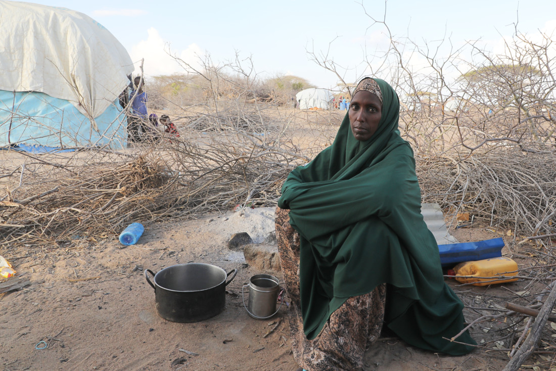 Khadija, éleveuse de chèvres, a perdu tout son troupeau à cause de la sécheresse en Somalie