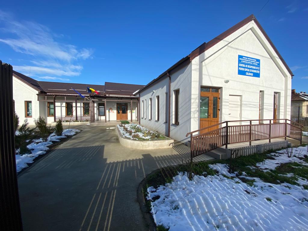 Ouverture d'un centre de soins en Roumanie par SERA et CARE France