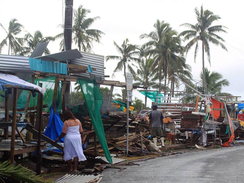 L'association CARE apporte une aide d'urgence aux Fidji