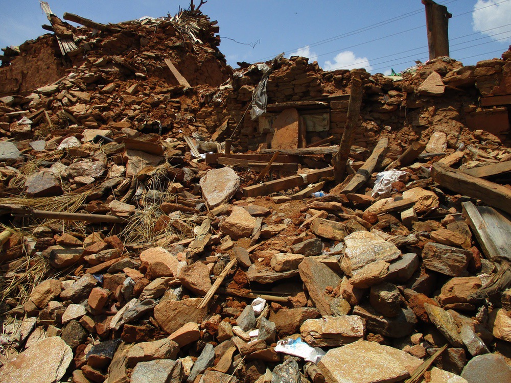 L'association humanitaire CARE vient en aide aux victimes du séisme au Népal.