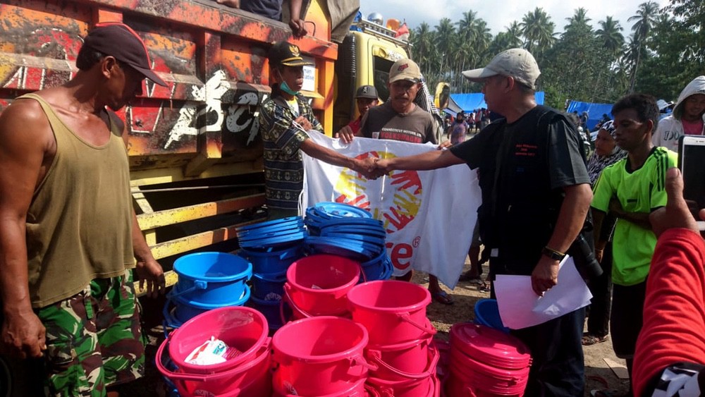 L'association CARE apporte une aide d'urgence après le tsunami en Indonésie