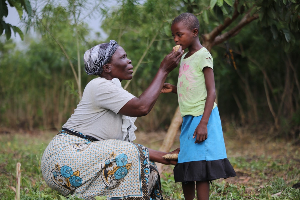 Caren fait partie des mères isolées soutenues par CARE pour lutter contre la malnutrition au Kenya