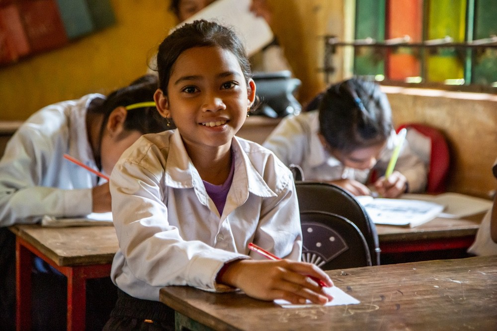 L'association CARE aide les filles à aller à l'école