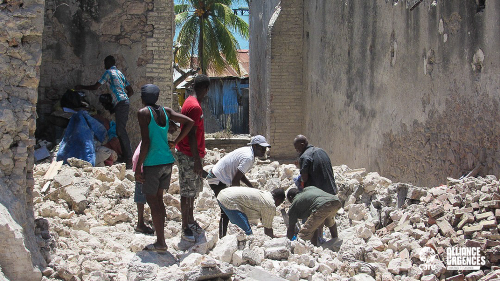 L'association CARE est présente en Haïti pour aider les populations victimes du séisme.